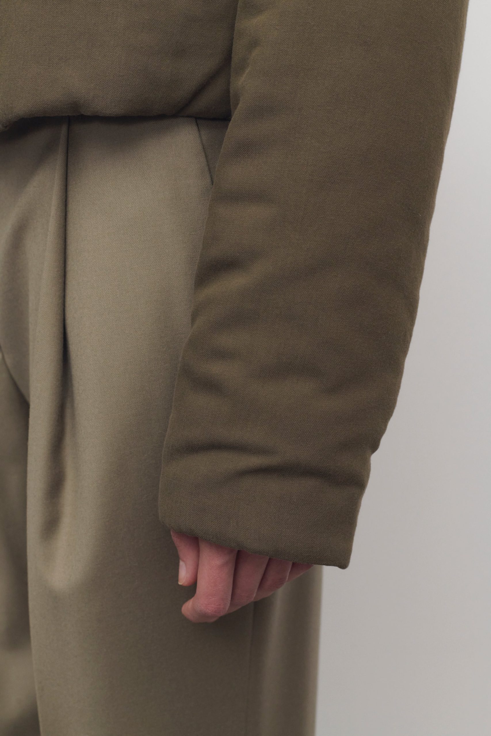 Nerys Jacket in Viscose and Silk - Image 6