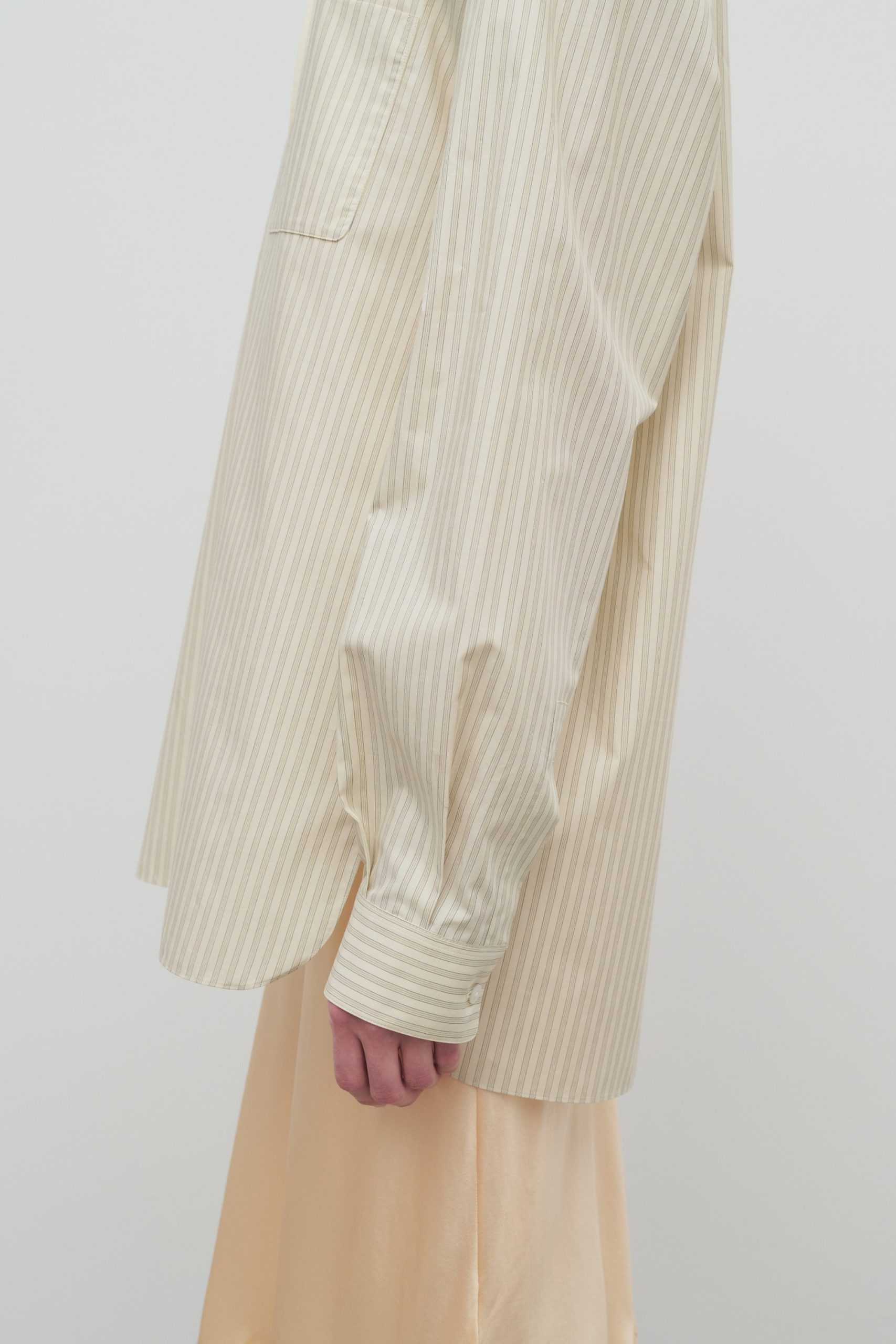 Nesson Shirt in Organic Cotton - Image 6