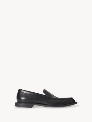 Nic Loafer in Leather